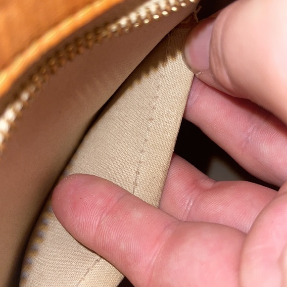 Authentic Louis Vuitton Vernis brea GM cream marshmallow tote everyday bag - Picture 14 of 15